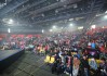  电竞场馆座无虚席，粉丝热情点燃赛场氛围  