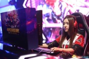  电竞女选手破纪录，巾帼不让须眉男