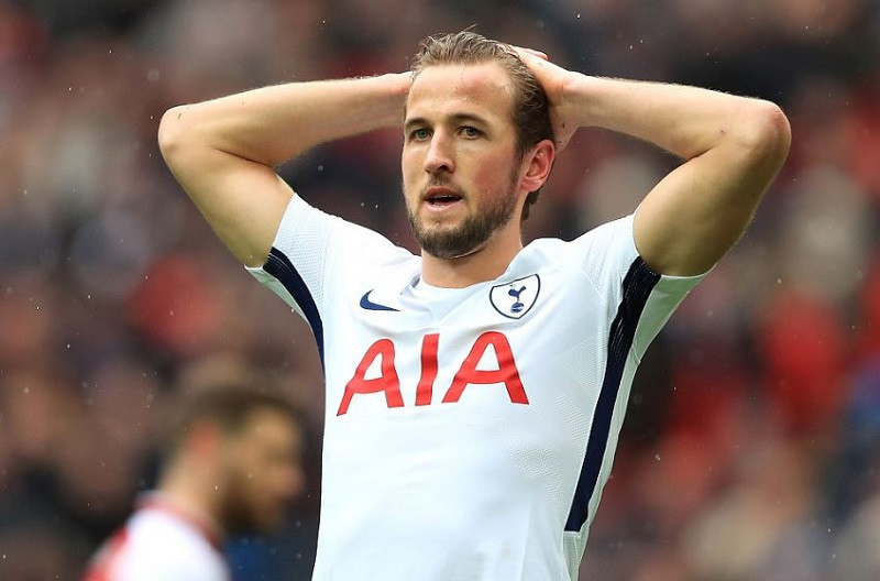  莱切战术纪律严明，客场逼平前列球队  