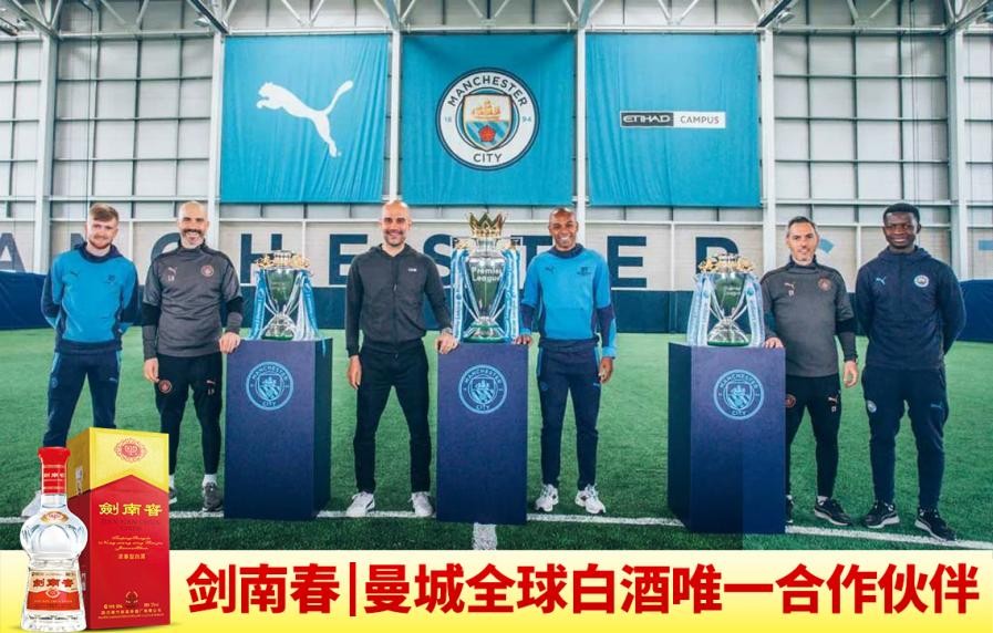  英超榜首大战，利物浦击败曼城夺魁